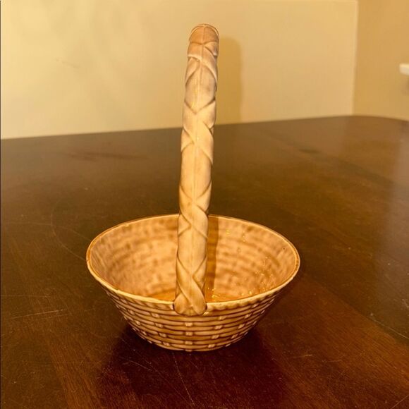 Ceramic Basket 1984 - Picture 3 of 7